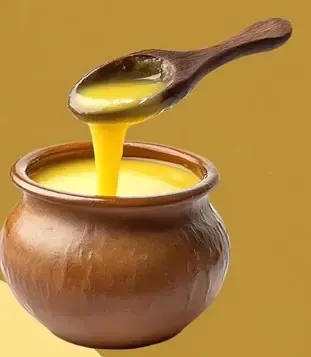 आयुर्वेद का 'अमृत' घी : हड्डियां मजबूत और तनाव करे कम, चेहरे पर भी लाए निखार