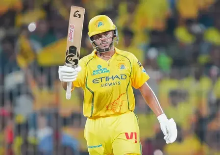 आयुष म्हात्रे: ढाई साल की उम्र में पुल शॉट से किया हैरान, परिवार की तपस्या से भारतीय क्रिकेट को मिला 'कोहिनूर'