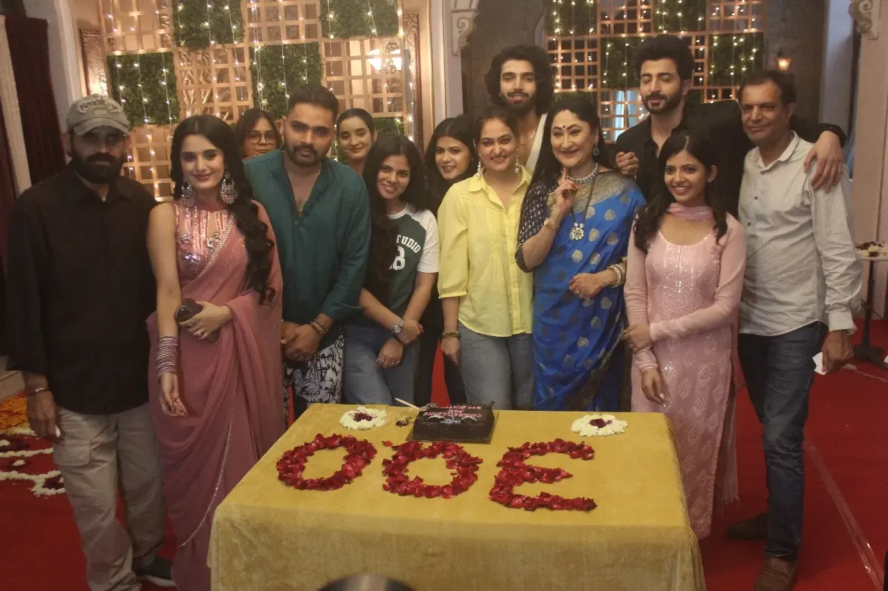 Is Ayushi Khurana's 300-Episode Milestone of ‘Jaane Anjaane Hum Mile’ Surreal?