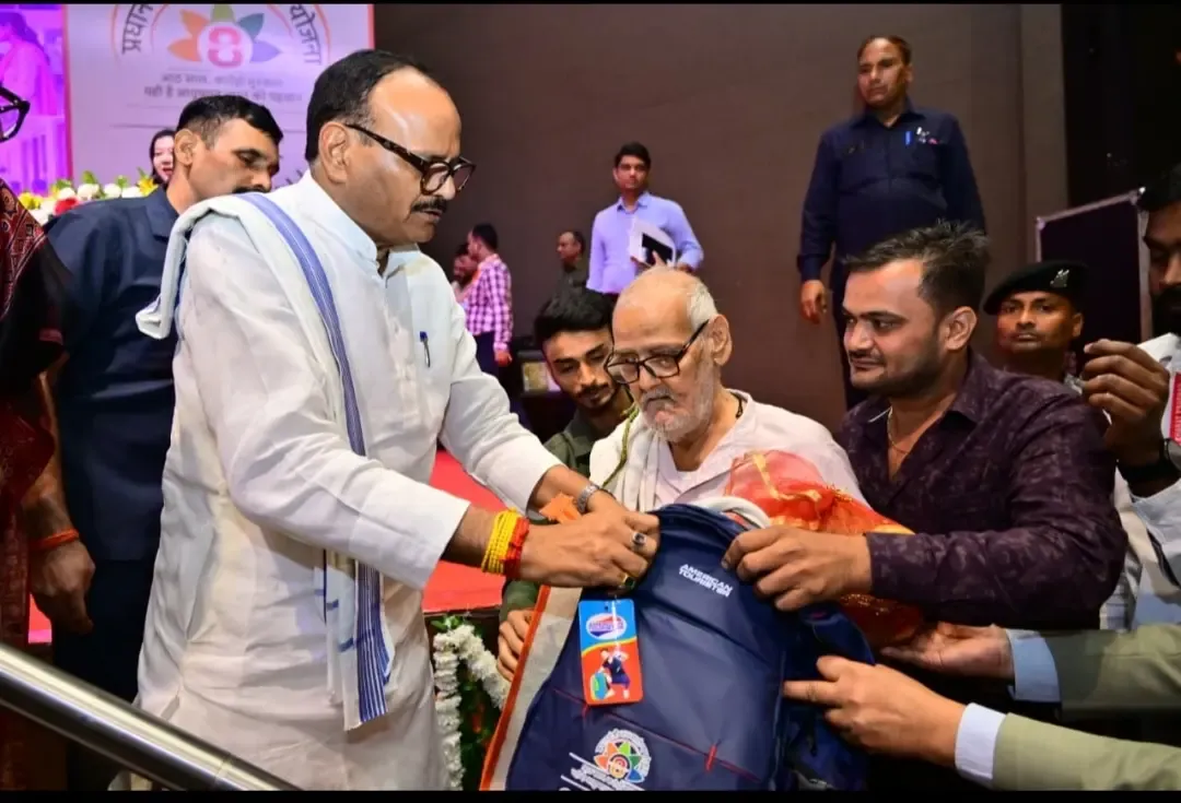 आयुष्मान भारत के 8 साल: ब्रजेश पाठक बोले — गरीबों को मिला स्वास्थ्य सुरक्षा का अभेद्य कवच
