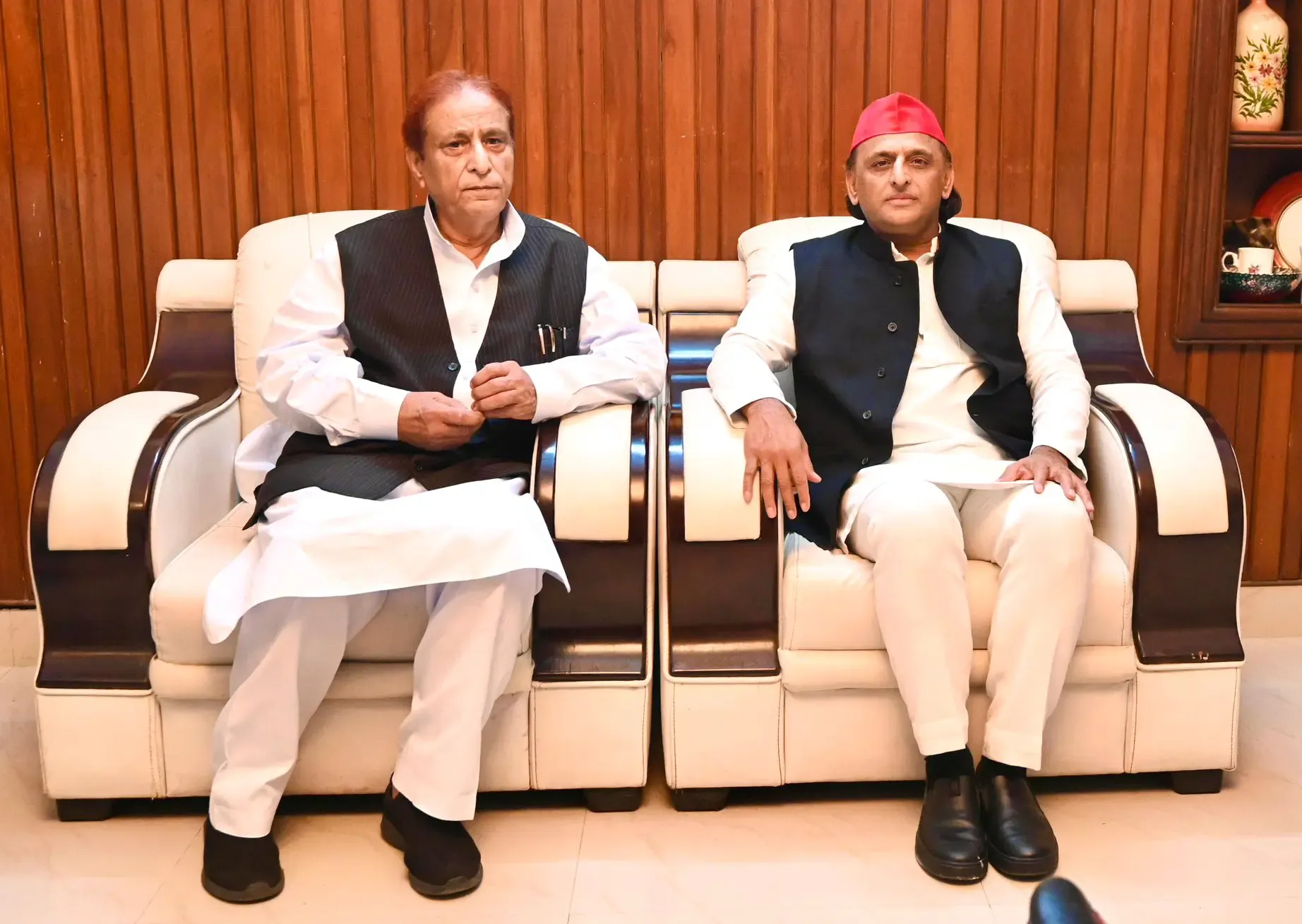 How Does Azam Khan Defend His Ties with Akhilesh Post-Jail?