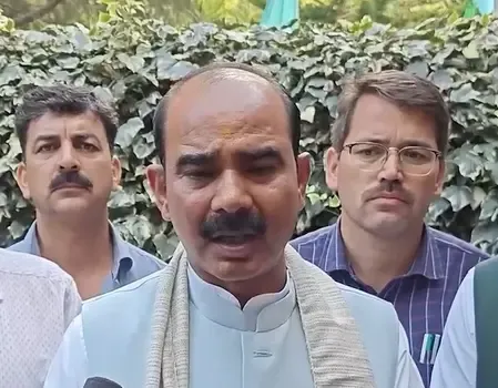 हिमाचल प्रदेश: बारिश से क्षतिग्रस्त फोरलेन और हाईवे फिर से पहले की तरह बनाए जाएंगे : अजय टम्टा