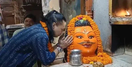 उज्जैन: बाबा महाकाल की शरण में पहुंचे सुप्रसिद्ध गायक कैलाश खेर