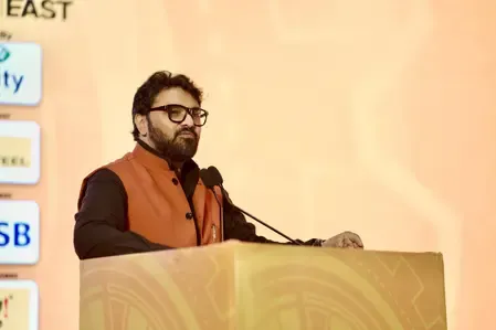 What Are Babul Supriyo's Thoughts on the Evolving Role of Female Singers in the Industry?