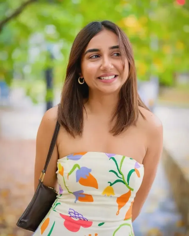 क्या प्राजक्ता कोली ने नब्बे के दशक की यादें ताजा की हैं?