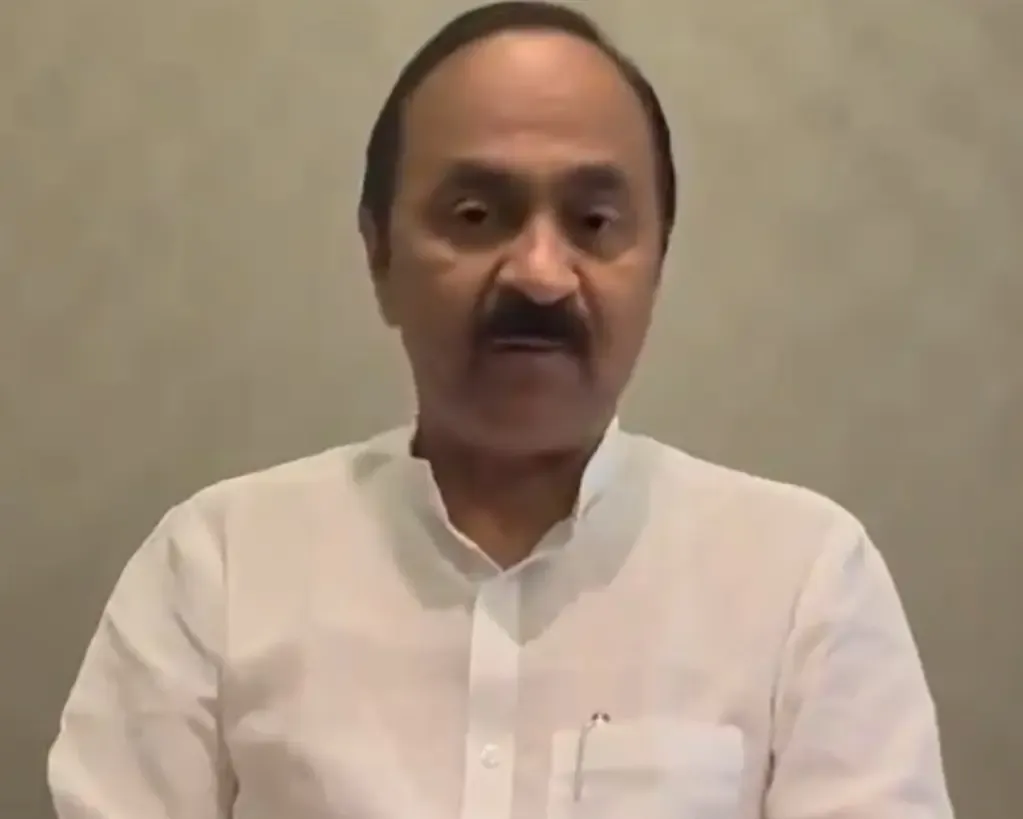 क्या बड़े लोगों को बचाने के लिए सबरीमाला गोल्ड चोरी की जांच में देरी हो रही है?: वीडी सतीसन