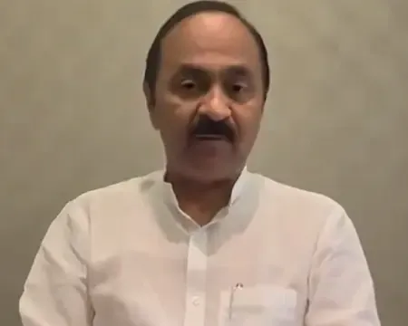 बड़े लोगों को बचाने के लिए सबरीमाला गोल्ड चोरी की जांच में की जा रही देरी: वीडी सतीसन