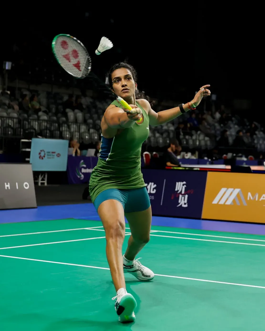 Sindhu, Tanvi Sharma reach Australian Open badminton quarterfinals