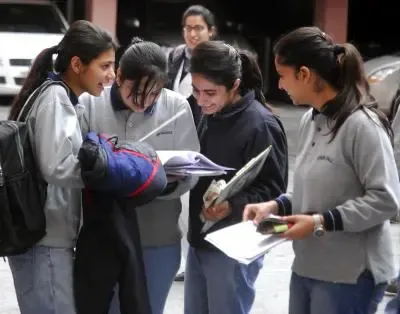 मध्य पूर्व में 12वीं की बोर्ड परीक्षाएं स्थगित: सीबीएसई का नया सर्कुलर