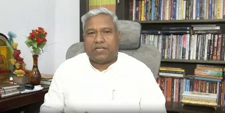 बख्तियारपुर का नाम बदलकर 'नीतीशपुर' हो: संतोष सुमन ने CM सम्राट चौधरी को सौंपा प्रस्ताव