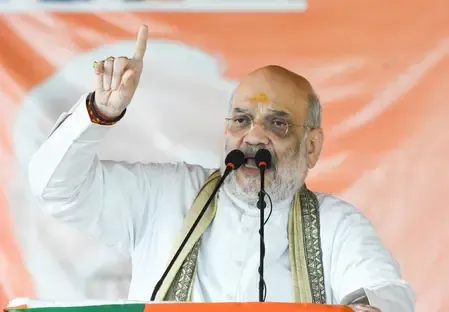 क्या बालासाहेब ठाकरे की पुण्यतिथि पर केंद्रीय गृह मंत्री अमित शाह ने श्रद्धांजलि दी?