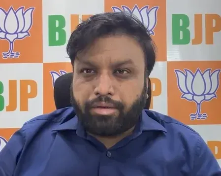 पॉक्सो मामले में साई भागीरथ ने किया सरेंडर, BJP बोली — कानून का होगा सम्मान