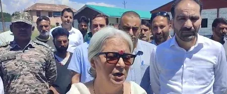 बांदीपोरा में मोहर्रम की तैयारियों का जायजा, DC इंदु कंवल चिब ने इमामबाड़ा और जुलूस मार्ग का किया निरीक्षण