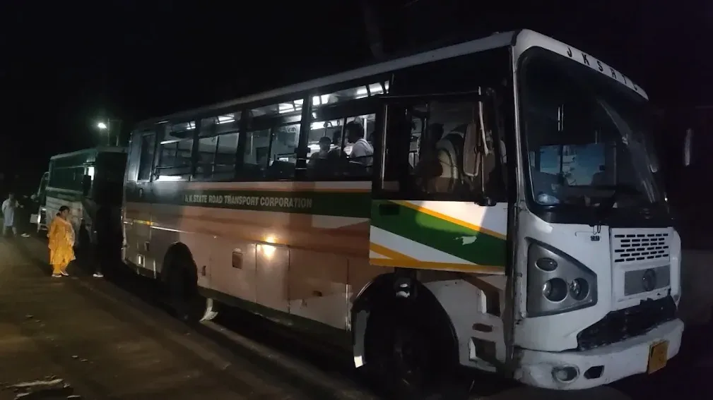 छोटी अमरनाथ यात्रा 2026: बांदीपोरा से 108 श्रद्धालुओं का जत्था रवाना, कड़ी सुरक्षा व्यवस्था