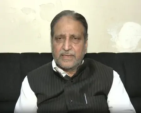 बंगाल की जनता को ओवैसी और हुमायूं कबीर से सतर्क रहने की सलाह: नसीम सिद्दीकी