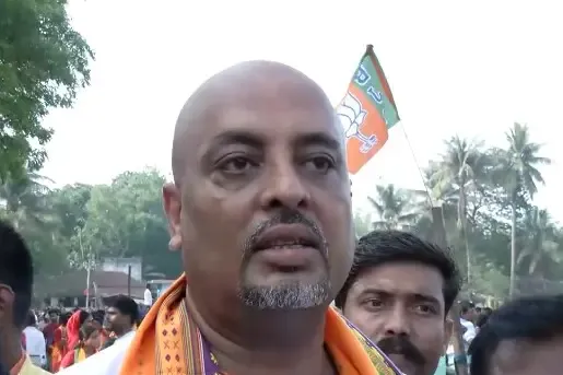 पश्चिम बंगाल में भाजपा का डबल इंजन सरकार का दावा, विकास की गति होगी दोगुनी: खगेन मुर्मू