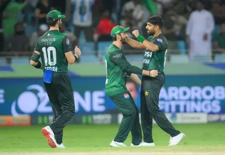 बांग्लादेश बनाम पाकिस्तान: ढाका में दांव पर सीरीज, जानें कैसा रहेगा पिच और मौसम का हाल?