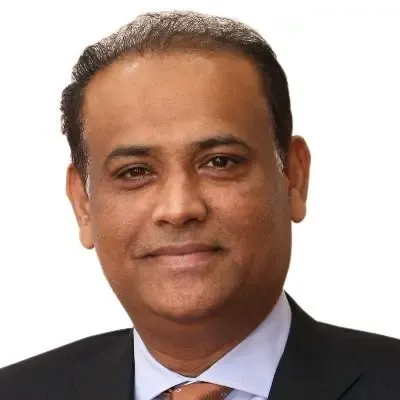 Why has a Bangladesh court directed the ACC to seek Interpol's red notice against former minister?