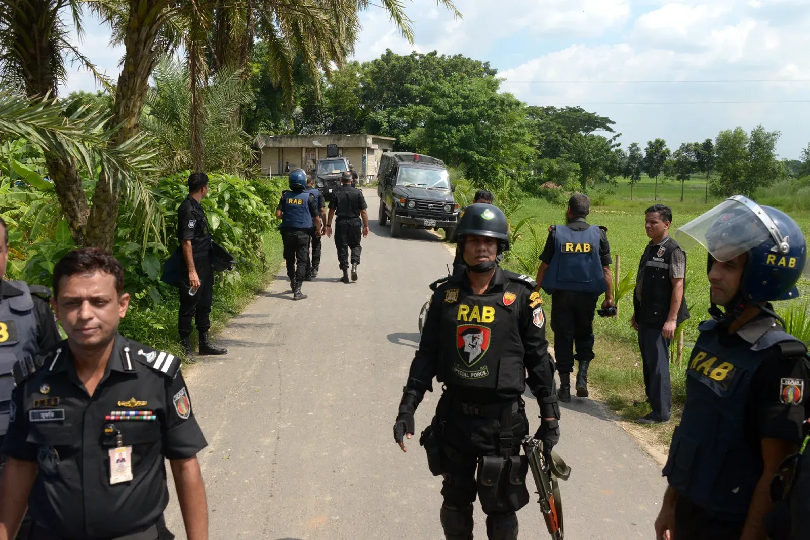 Bangladesh extremist threat grows as UNSC flags AQIS activity, police on alert