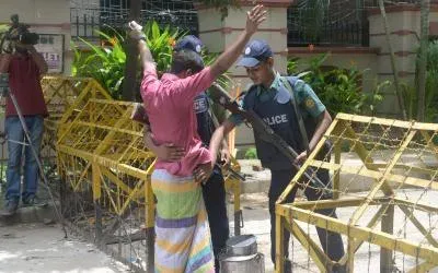 Bangladesh arrests 1,000+ Awami League members, rights body condemns crackdown
