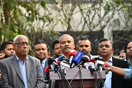 Why Did Bangladesh Sports Adviser Asif Nazrul Praise Pakistan PM Sharif?