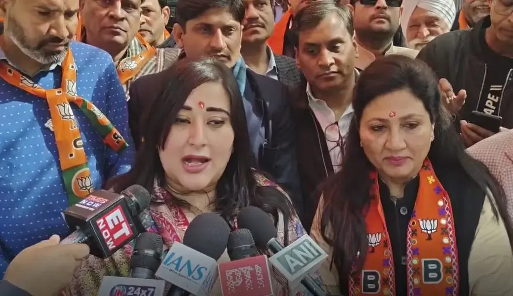 Bansuri Swaraj slams Kejriwal's 'silence' on Bangladeshi accused in Saif Ali Khan stabbing case