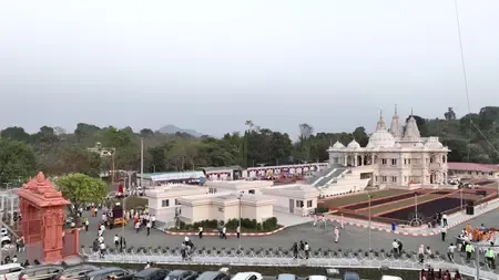 Historic BAPS Mandir Consecrated in Palghar; CM Fadnavis Congratulates