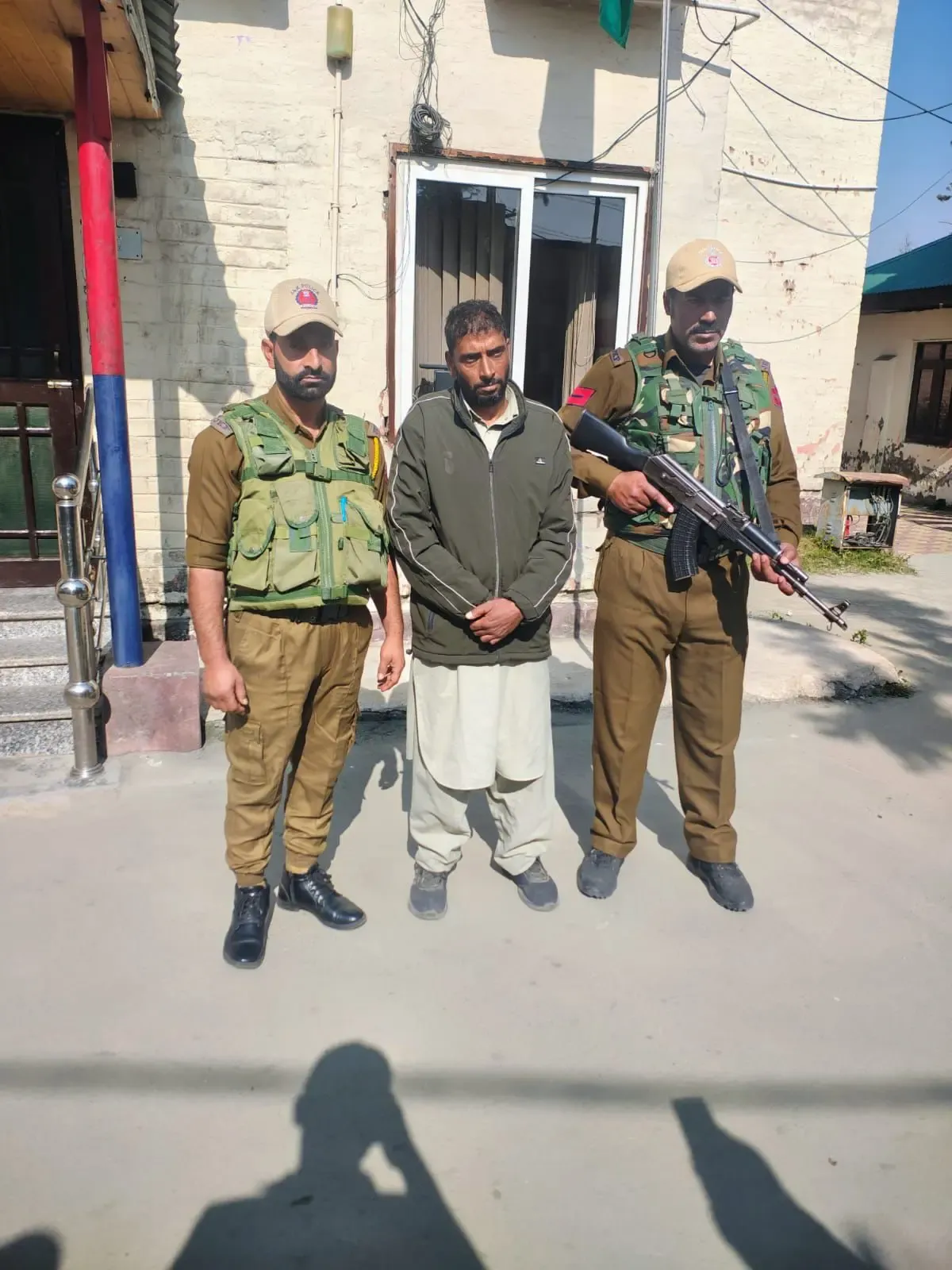 क्या बारामूला पुलिस ने 23 साल से फरार आरोपी को गिरफ्तार किया?