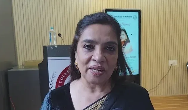 बारामूला के एसएसएम कॉलेज में डॉ. रितु सिंह का संबोधन: कौशल विकास और नवाचार से युवाओं को नई दिशा