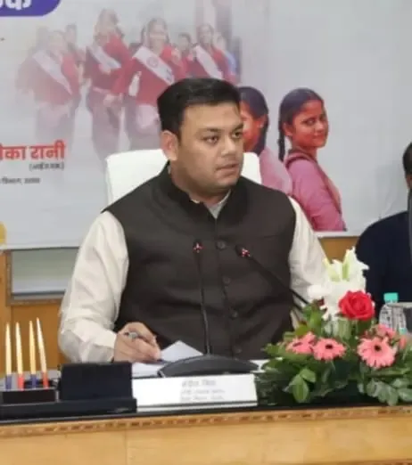 क्या बेसिक शिक्षा मंत्री संदीप सिंह की नई पहल बच्चों की शिक्षा को बदल देगी?