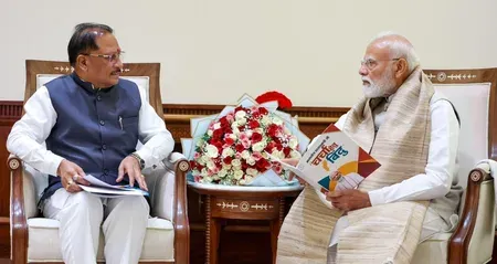 बस्तर के कायाकल्प की योजना को लेकर पीएम मोदी से मिले सीएम साय, कई मुद्दों पर हुई चर्चा
