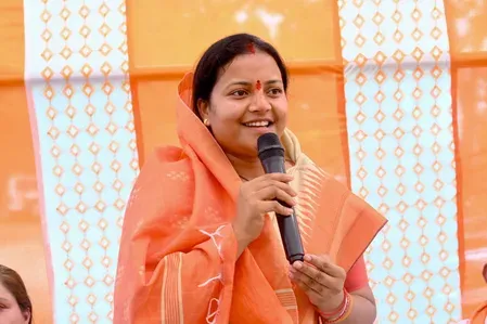 बस्तर विकास पर मंत्री लक्ष्मी राजवाड़े का बीजापुर दौरा, आंगनबाड़ी-अस्पतालों का होगा मौके पर निरीक्षण