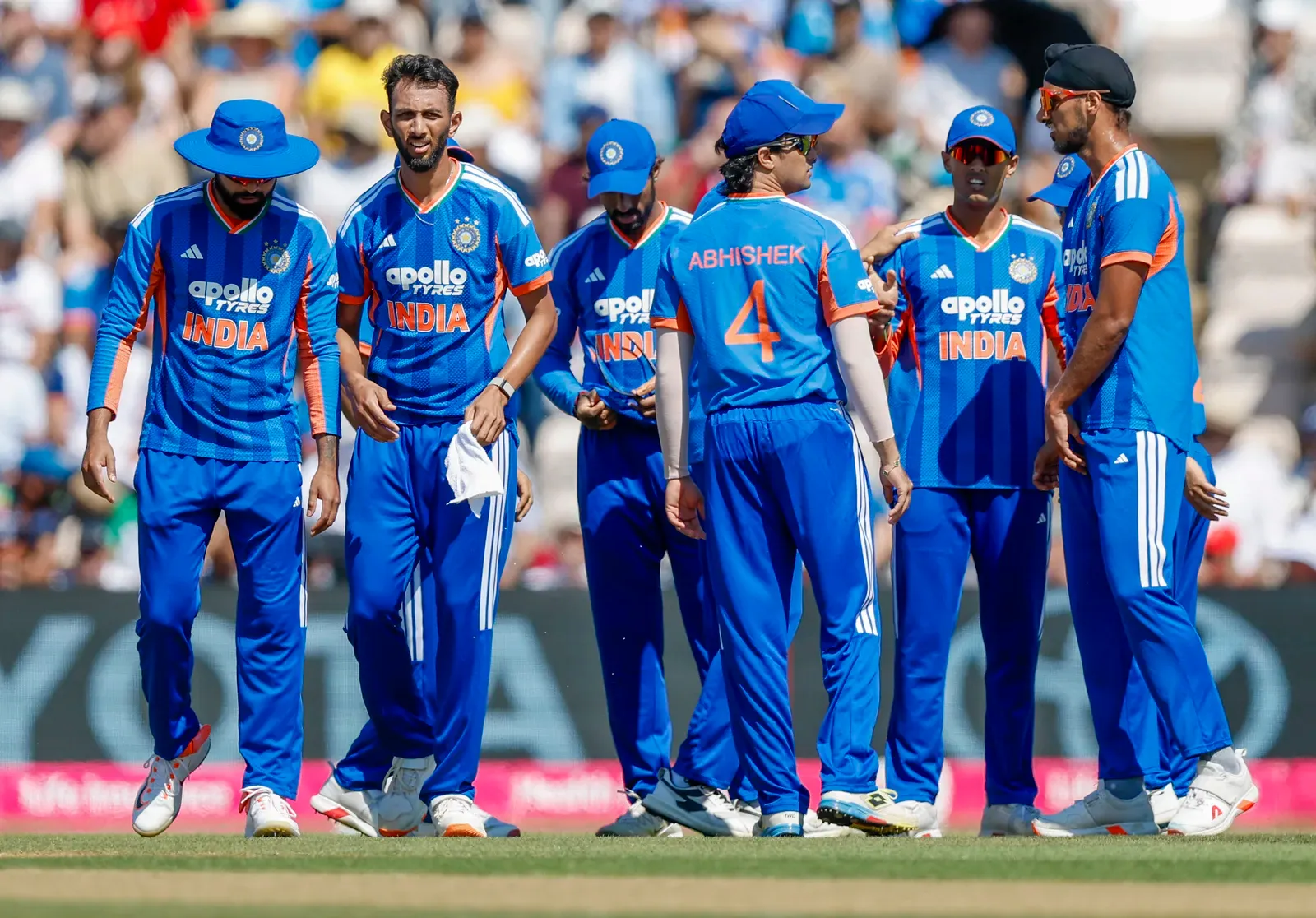 इंग्लैंड में टीम इंडिया की 4-0 शर्मनाक हार: टॉप ऑर्डर फ्लॉप, तेज गेंदबाज बेअसर — 5 बड़े कारण