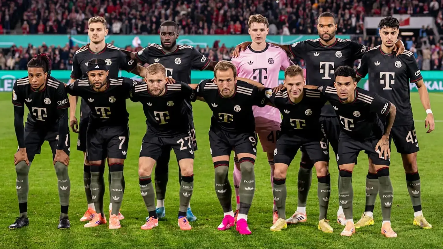 Did Bayern Munich Secure Their 14th Consecutive Victory Against Cologne?