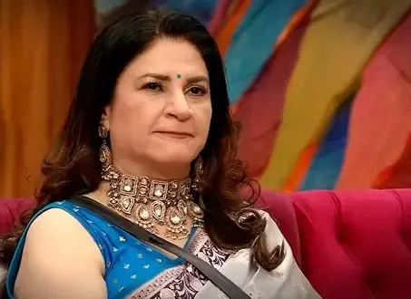 Did Salman Khan Confront Kunickaa Sadanand Over Malti Chahar’s Sexual Orientation?