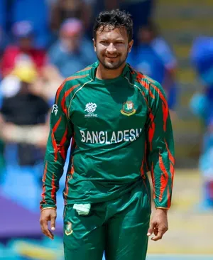  BCB chief Faruque Ahmed believes Shakib can still play for Bangladesh