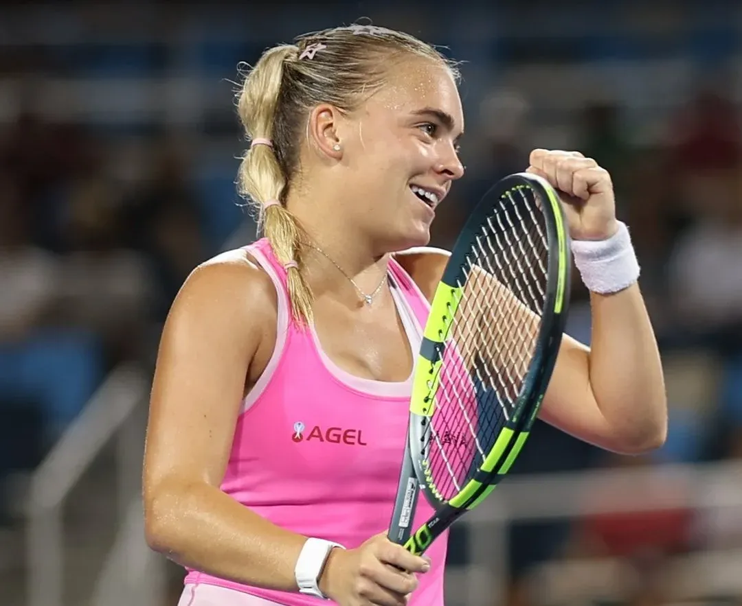 Bejlek stuns Sabalenka 7-6, 6-4 to reach first WTA 1000 QF in Cincinnati