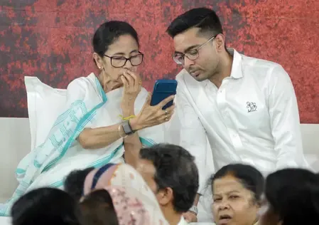 Trinamool Congress Faces Major Hurdles Ahead of 2026 Bengal Assembly Elections