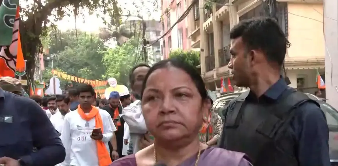 भवानीपुर में सुवेंदु अधिकारी के कैंपेन में अर्चना मजूमदार का जोरदार समर्थन, लोगों का भाजपा को वोट देने का विश्वास