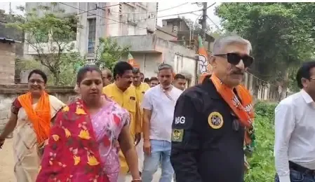 बंगाल चुनाव : उत्तरपारा में भाजपा उम्मीदवार पर एनएसजी वर्दी का गलत इस्तेमाल करने की शिकायत