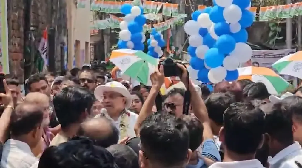 बंगाल चुनाव से पहले टीएमसी का निर्वाचन आयोग पर आरोप, वाहनों की जांच पर उठाए सवाल