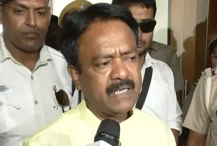Bengal Food Minister orders removal of whole wheat flour from ration list