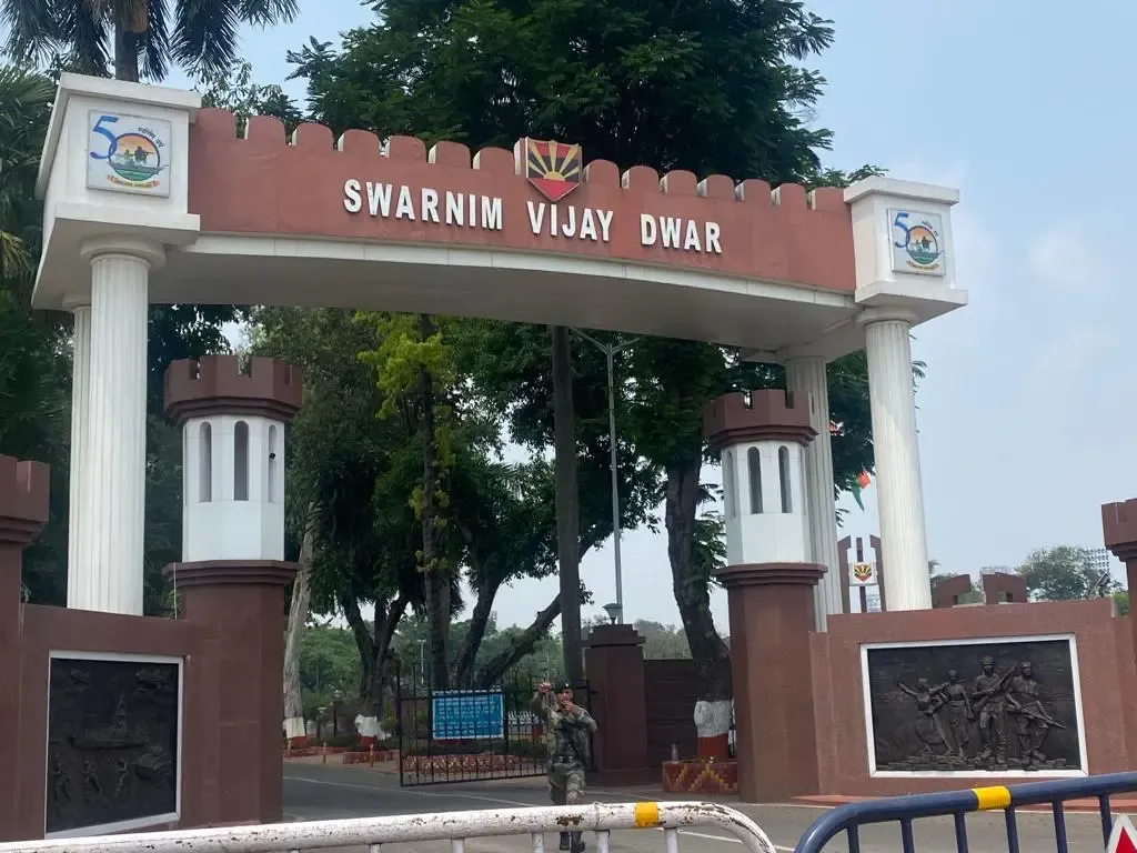 Kolkata's Fort William Renamed to Vijay Durg