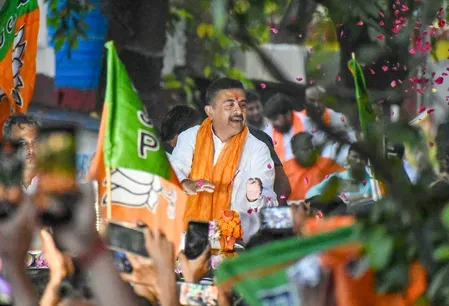 West Bengal mandates Vande Mataram in schools, notification issued
