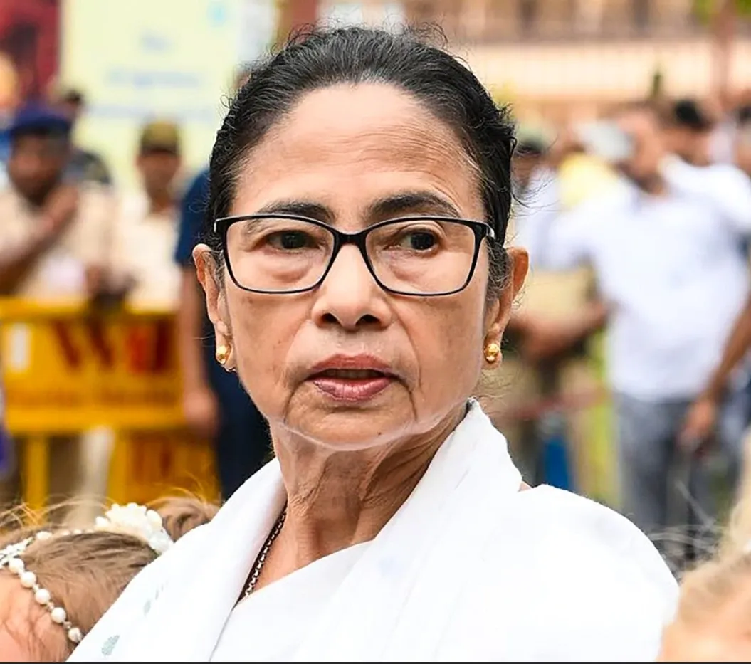 Is Attendance of State Employees Mandatory on July 9?