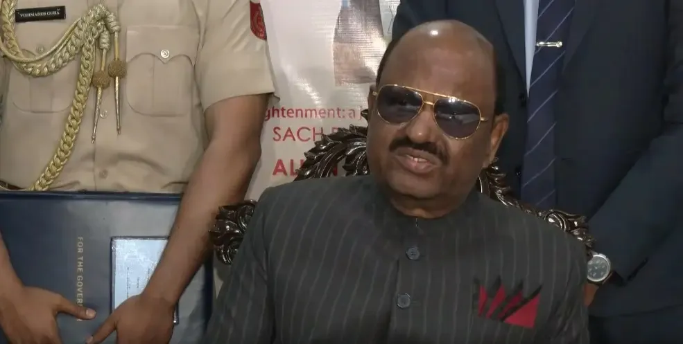 Did Bengal Governor Ananda Bose Criticize Kerala’s NSS Leadership Over Mannam Samadhi Tribute?