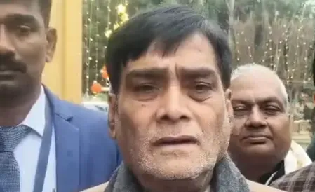 पश्चिम बंगाल के लिए सीएम ममता बनर्जी अभिशाप हैं: रामकृपाल यादव