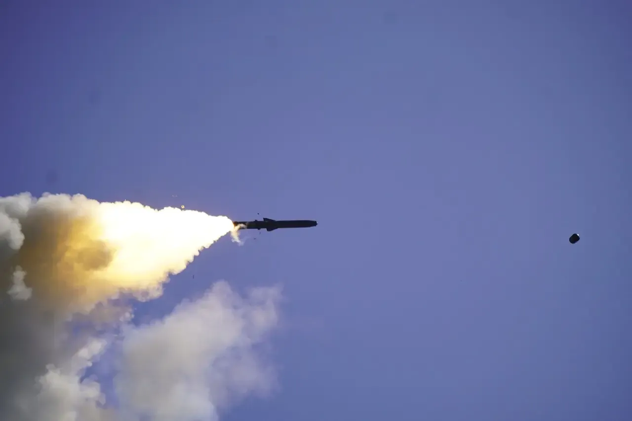 क्या बंगाल की खाड़ी से ब्रह्मोस सुपरसोनिक क्रूज मिसाइल का सफल कॉम्बैट लॉन्च हुआ?