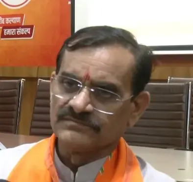 पश्चिम बंगाल चुनाव: भाजपा सांसद वीडी शर्मा का दावा — 'प्रचंड बहुमत से बनेगी BJP सरकार'