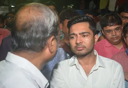 Bengal: Police serve notice to Sumit Roy's mother in resort fraud case